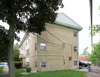 521 S Michigan Ct in Addison, IL - Foto de edificio - Building Photo