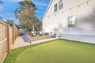 1175 Leesville St in North Charleston, SC - Foto de edificio - Building Photo