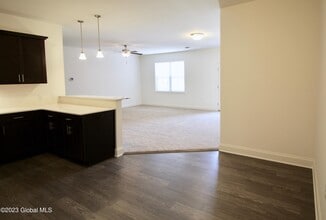 1 Kilburn Ct in Cohoes, NY - Building Photo - Building Photo