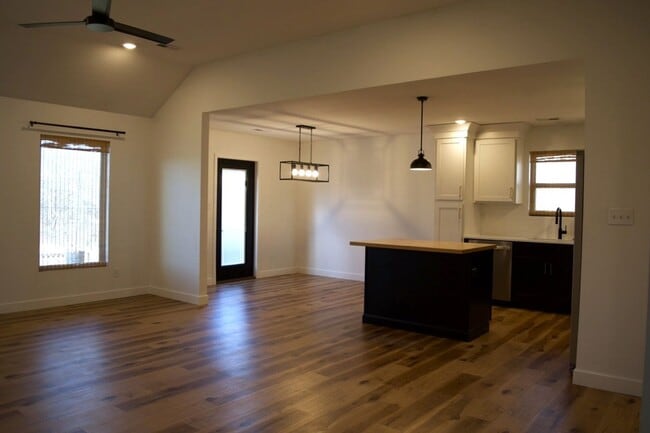 4004 Clydesdale Dr in Columbia, MO - Building Photo - Building Photo