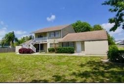 1389 White Pine Dr in Wellington, FL - Building Photo - Building Photo