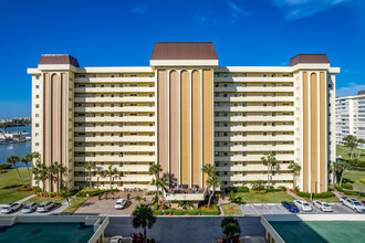 Concord House at Sea Towers in St. Petersburg, FL - Building Photo - Building Photo