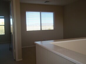 1246 N 167th Dr in Goodyear, AZ - Building Photo - Building Photo