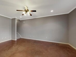 3310 Travis Cole Ave in College Station, TX - Building Photo - Building Photo