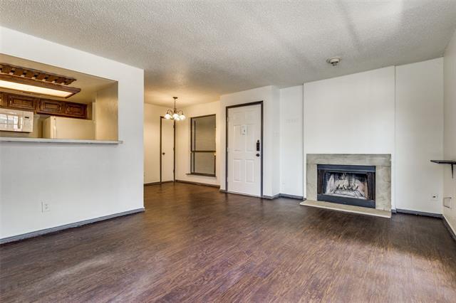 1513 E Interstate 30-Unit -132 in Garland, TX - Building Photo