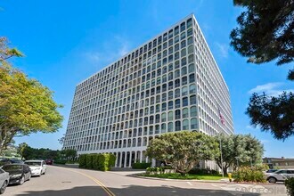 1001 Genter St in San Diego, CA - Building Photo - Building Photo