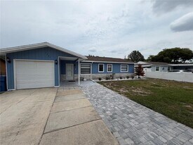 1767 Valencia Ave in Ormond Beach, FL - Building Photo