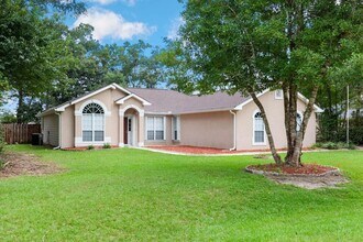 121 Duncan Dr in Crawfordville, FL - Building Photo - Building Photo