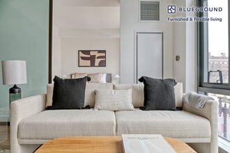 345 Harrison Ave in Boston, MA - Building Photo - Building Photo