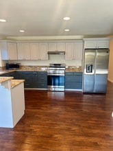 1886 Cloud Ct in Simi Valley, CA - Building Photo - Building Photo