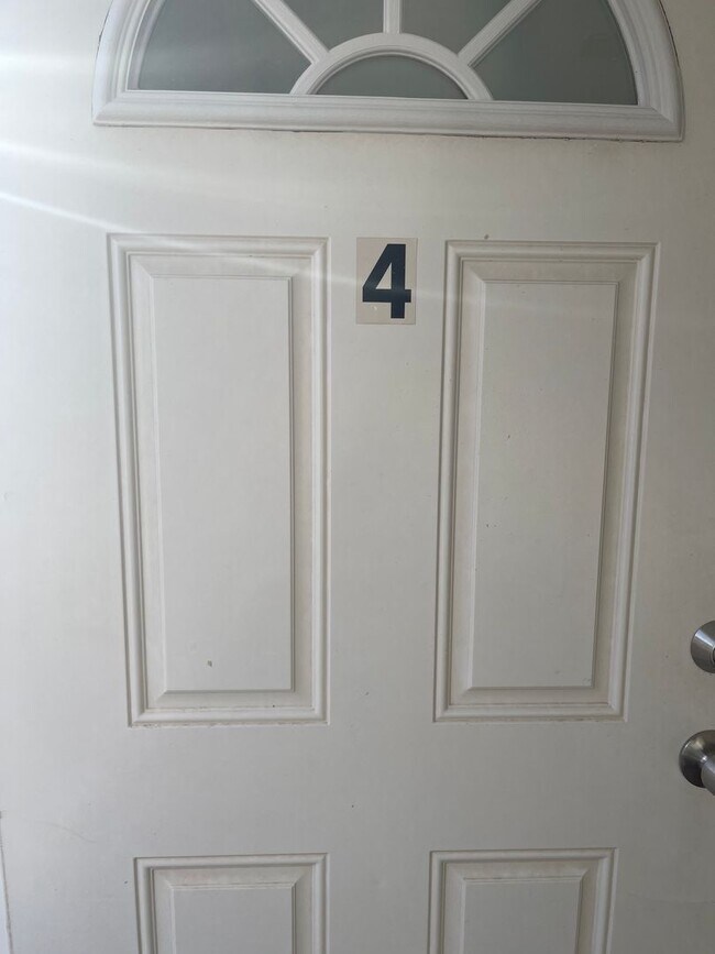 1420 S Ogallala St in Pahrump, NV - Building Photo - Building Photo