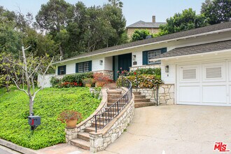 1079 Marilyn Dr in Beverly Hills, CA - Building Photo - Building Photo