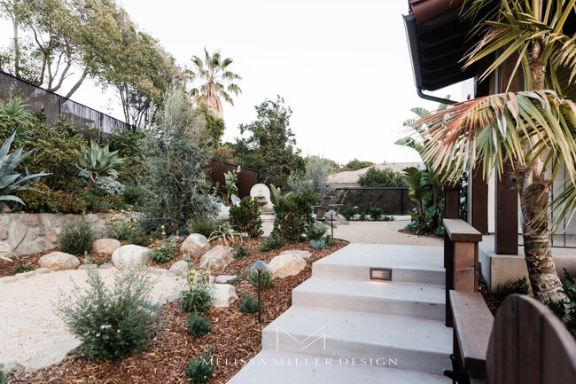 433 Alameda Padre Serra in Santa Barbara, CA - Building Photo - Building Photo