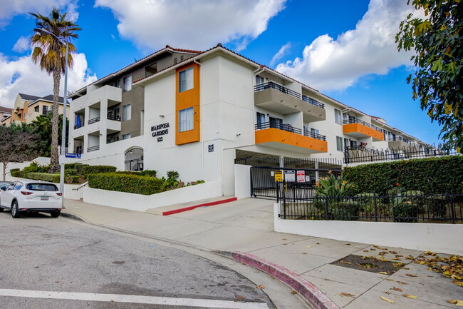 Mariposa Gardens Apartments in Los Angeles, CA - Building Photo - Building Photo