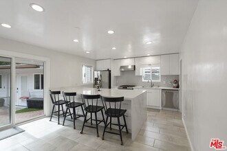 1140 22nd St in Manhattan Beach, CA - Building Photo - Building Photo