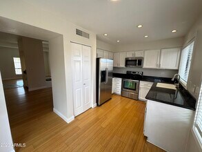 6745 N 79th Pl in Scottsdale, AZ - Building Photo - Building Photo