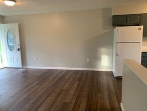 3052-3058 Seals Ln in Morristown, TN - Building Photo - Building Photo