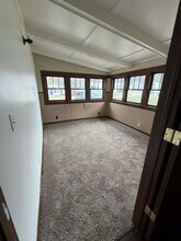 803 E 3rd St in Cushing, OK - Building Photo - Building Photo