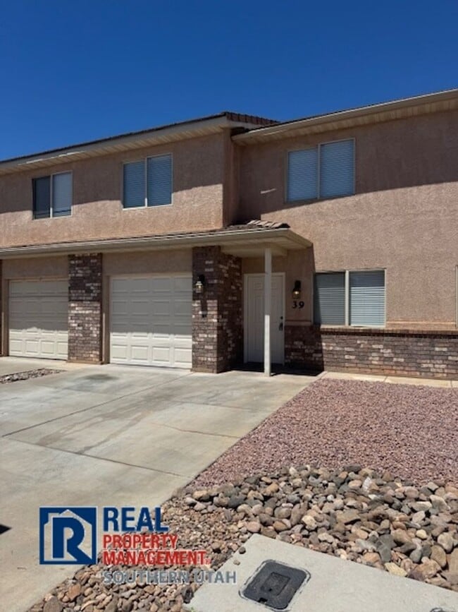 property at 790 N 2720 E