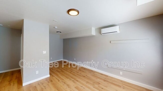 6500 Foothill Blvd in Oakland, CA - Building Photo - Building Photo