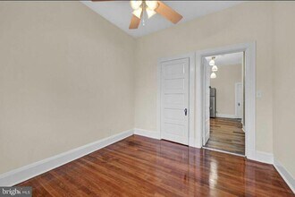 2203 Edmondson Ave in Catonsville, MD - Building Photo - Building Photo