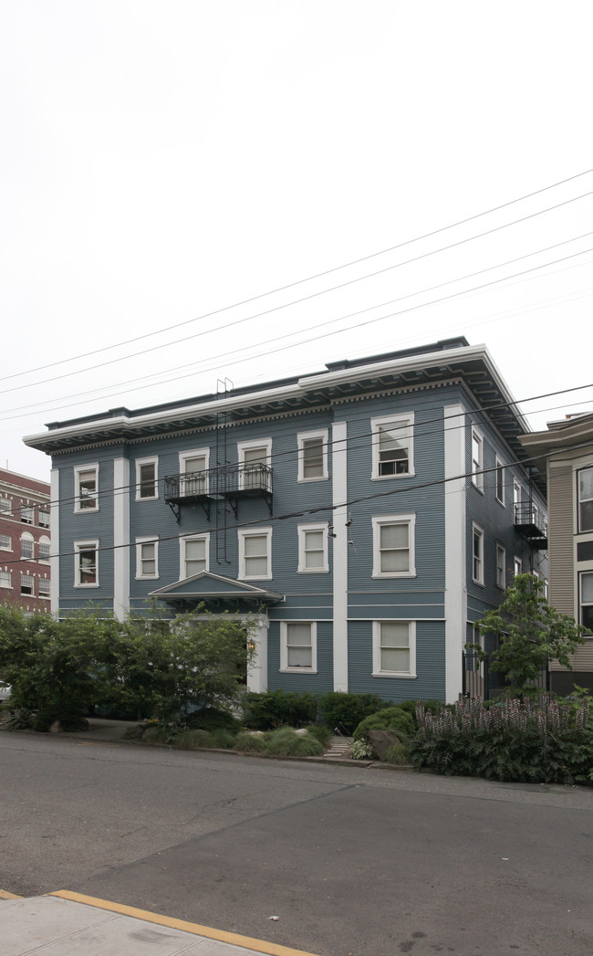 1703 Harvard Ave in Seattle, WA - Building Photo - Building Photo