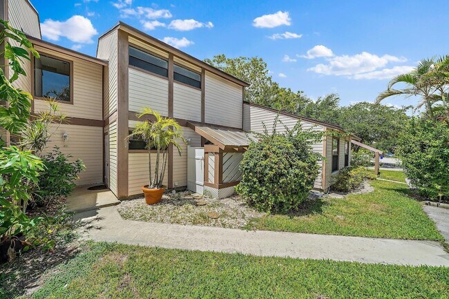 property at 110 Sherwood Cir