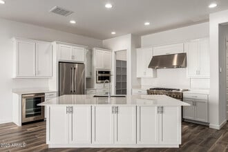 2968 E Lucky Horseshoe Ln in San Tan Valley, AZ - Building Photo - Building Photo