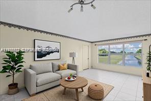 8205 NW 61st St in Tamarac, FL - Building Photo - Building Photo