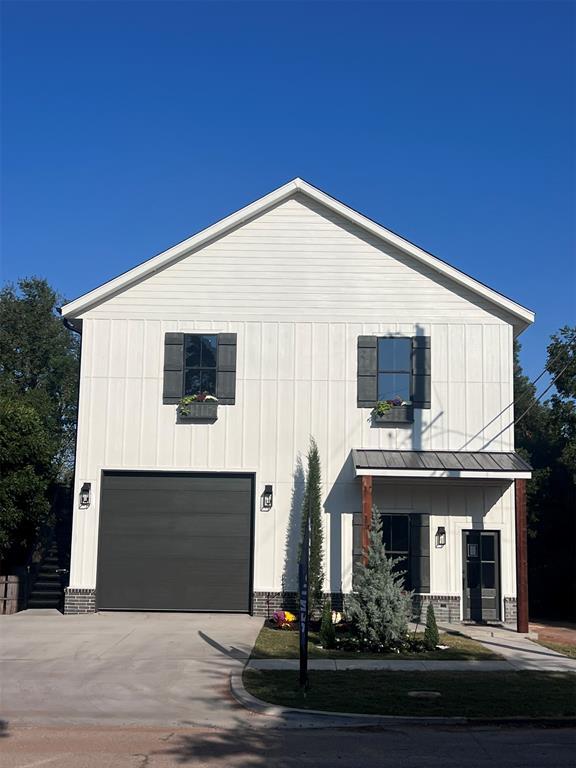 204 S University Dr in Edmond, OK - Foto de edificio - Building Photo