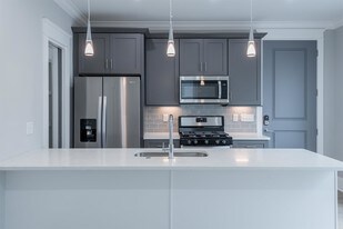 4 Sanctuary Ct in Charleston, SC - Building Photo