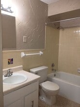 2835 Los Gatos Ct in Memphis, TN - Building Photo - Building Photo