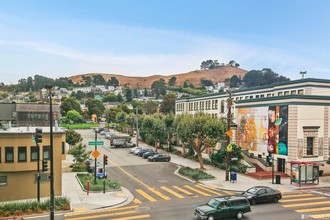 3085 Harrison St in San Francisco, CA - Building Photo - Building Photo