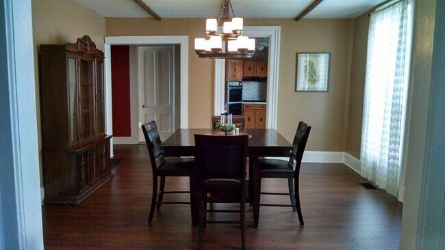 36 Prospect St in Jamestown, NY - Foto de edificio - Building Photo