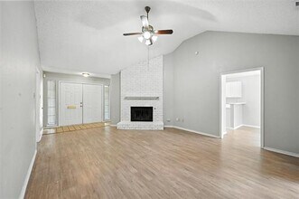 4039 St Christopher Ln in Dallas, TX - Building Photo - Building Photo