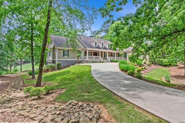 property at 1171 Wrayswood Cir