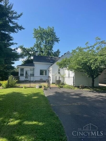 2319 Hunt Rd, Unit 2127 in Cincinnati, OH - Building Photo - Building Photo