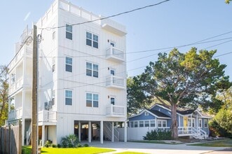 Go with the Flo 2 Ave in Carolina Beach, NC - Building Photo - Building Photo