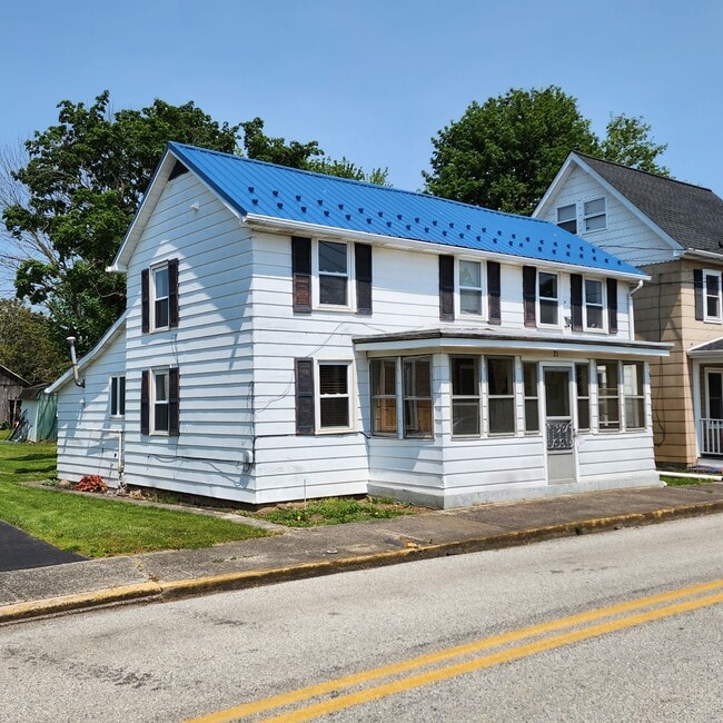 21 Water St in Fairfield, PA - Building Photo - Building Photo
