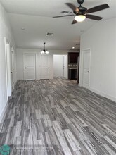 503 SE 5th St in Okeechobee, FL - Foto de edificio - Building Photo