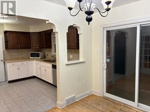 602 Geneva St in St Catharines, ON - Building Photo - Building Photo