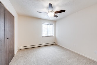 Lakeside Apartments in Battle Creek, MI - Foto de edificio - Interior Photo