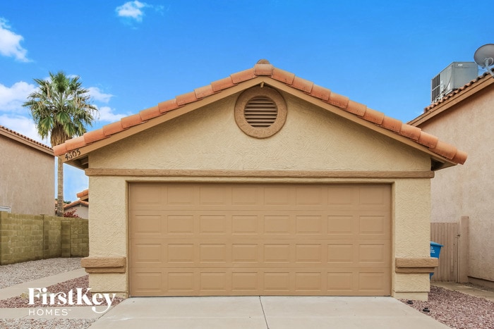 4605 E Grovers Ave in Phoenix, AZ - Building Photo