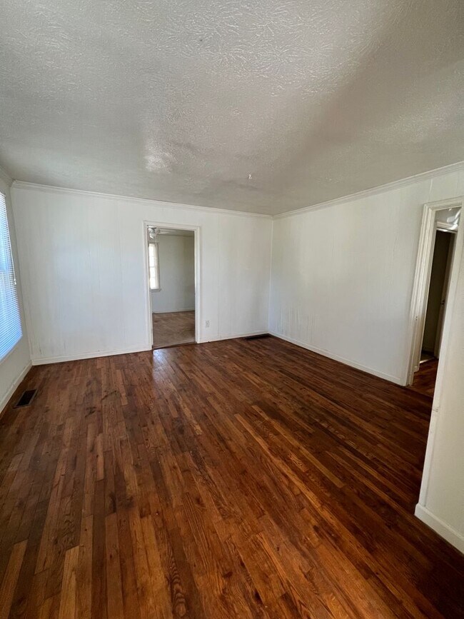 145 Herring St-Unit -145 Herring in Athens, GA - Building Photo - Building Photo