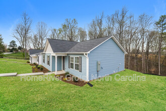 2814 Carrollwood Dr in Winston-Salem, NC - Building Photo - Building Photo