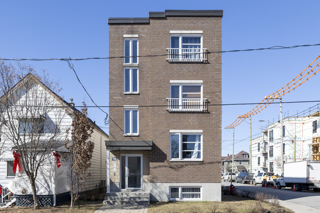 135 Dollard-Des Ormeaux St in Gatineau, QC - Building Photo - Building Photo