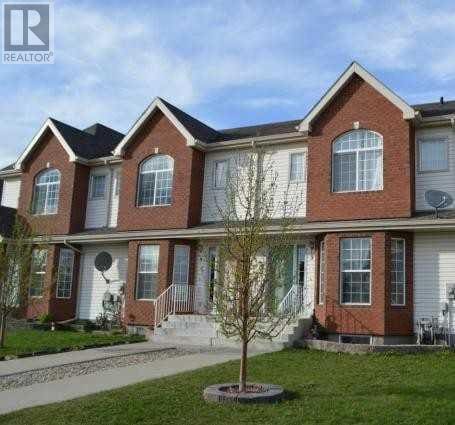 property at 3 Pinnacle Blvd