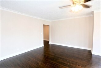 4447 N Rockwell St, Unit 1 in Chicago, IL - Foto de edificio - Building Photo
