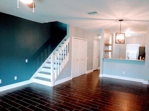 211 Countryside Key Blvd in Oldsmar, FL - Building Photo - Building Photo