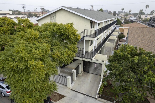 1764 Freeman Ave in Long Beach, CA - Building Photo - Primary Photo